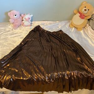 Metallic Pleated Midi Skirt in Mocha Mousse